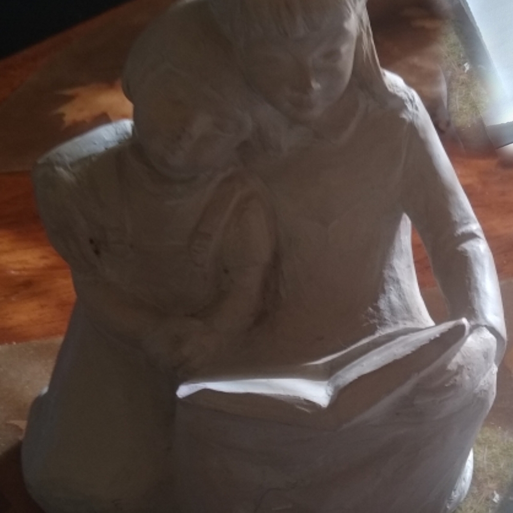 Vintage Austin prod 1981 sculpture